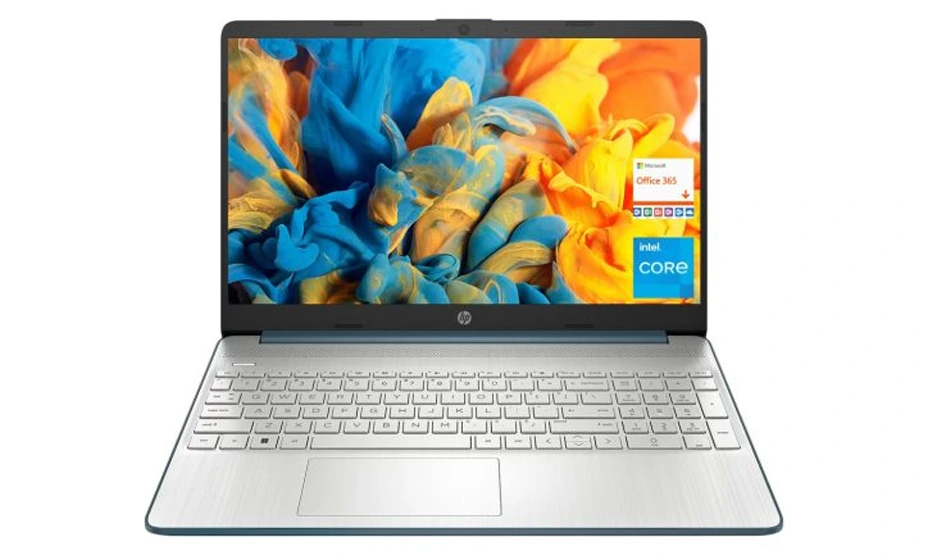HP Pavilion 15 Core i5 laptop used for writing at NogenTech